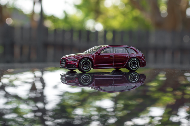 Illustration for article titled $TH RS6 vs. Matchbox RS6